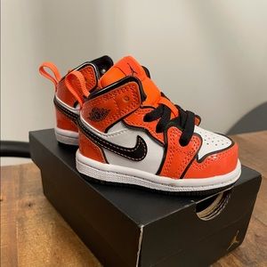 Brand new orange baby Jordan 1 Mid size 3c